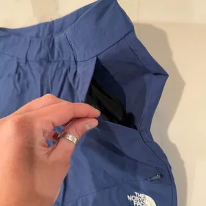 The North Face Alpine Light Pants Women's 4 Blue Water Repellent Outdoors Hiking thumbnail 7