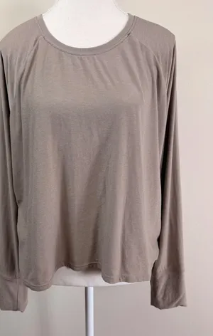 Beyond Yoga Spacedye Womens Taupe Crewneck Long Sleeve Top Relaxed Fit XL thumbnail 1