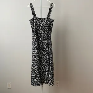 Zara MobWife Moody Animal Print Ruffle Strap Button Midi Dress M Black‎ White thumbnail 5