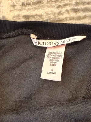 Victoria's Secret women's medium black/pink velour sweater thumbnail 2