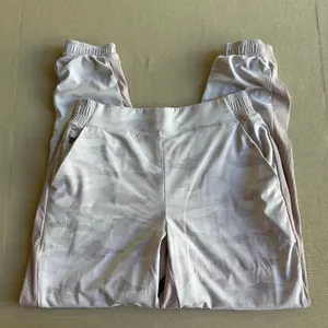 Athleta Brooklyn Lined Pink Camo Jogger Pant thumbnail 2