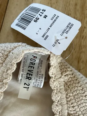 Cream crochet lace bikini bottoms size M NWT Forever 21 thumbnail 3