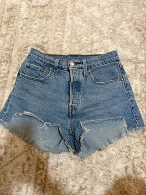 Levi’s Shorts thumbnail 4