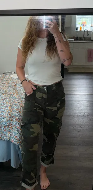 Brandy Melville Camo Cargo Pants thumbnail 1
