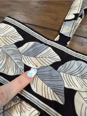 Vera Bradley Black & Cream Floral Quilted Tote​ thumbnail 9
