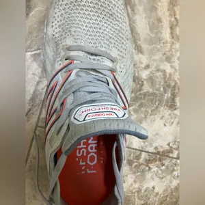 New Balance Fresh Foam 1080v11 tennis shoes thumbnail 2