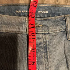 Old Navy Slouchy Straight Leg Jeans Womens 10 Light Wash Mid Rise Button Fly thumbnail 6