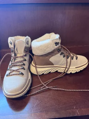 Winter never worn Cole Haan Boots thumbnail 2