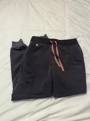 FIGS Scrub Pants Jogger thumbnail 3