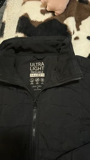 Ultra Light Packable Uniqlo Down Jacket thumbnail 2