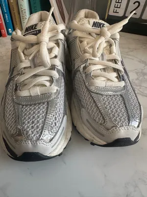 Nike Vomero Zoom 5 Women’s thumbnail 4