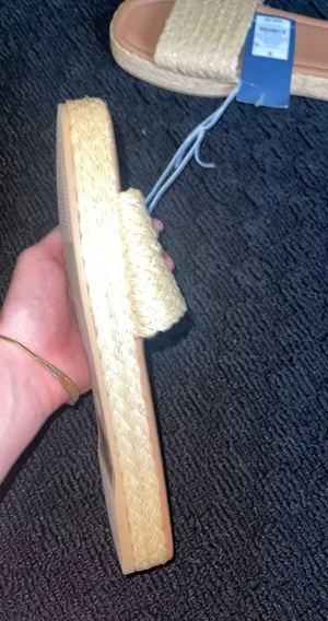 Platform Sandals Size 8.5 thumbnail 4