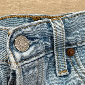Levi’s Denim Shorts 501 thumbnail 6