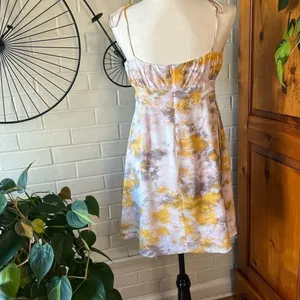 ASTR THE LABEL yellow tie dye mini dress size M EUC summer party thumbnail 7
