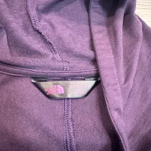 The North Face Purple Funnel Neck Hoodie Sweatshirt Womens‎ Medium M thumbnail 4