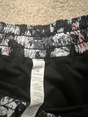 Lululemon Shorts thumbnail 3