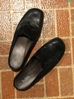 Judith Vintage Black Mules Size 7.5 thumbnail 1