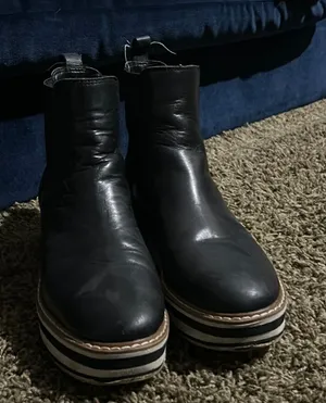Steve‎ Madden Gasp Black Leather Platform High Tops Size 7 thumbnail 1
