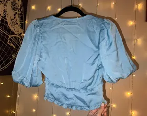 Urban Revivo V Neck Puff Sleeve Top thumbnail 3