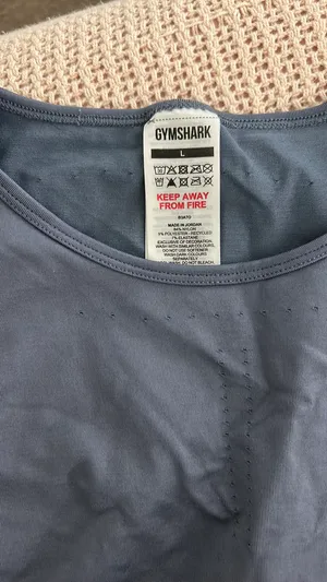 Gymshark Crop Top  thumbnail 4