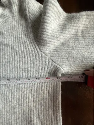 J.Crew Extra-Soft Gray Ribbed Sweater Size Small thumbnail 4