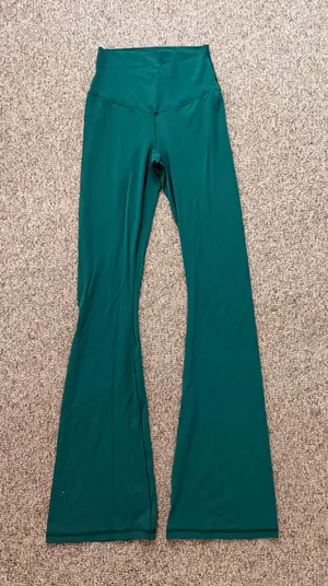 OFFLINE by Aerie Flare Crossover Leggings thumbnail 1