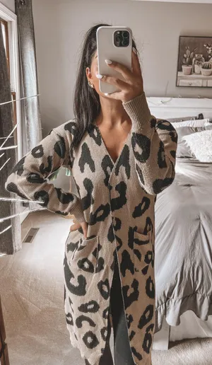 Angashion Sweater thumbnail 1