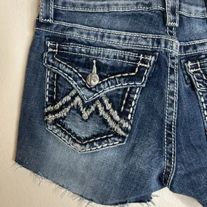 Miss Me Women's Distressed Embellished Denim Shorts Blue Size 26 thumbnail 7