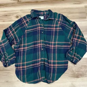 American Eagle Plaid Flannel Women’s Small thumbnail 1