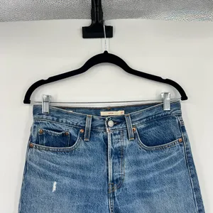Levi’s Wedgie Cropped Ankle High Rise Distressed Raw Hem Jeans High Waisted 27 thumbnail 8
