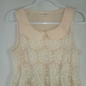 Altar'd State Peach Daisy Lace Mini Dress Peter Pan Collar Size M Boho Romantic thumbnail 4