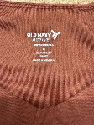 Old Navy Active Top Powerchill Tank thumbnail 2