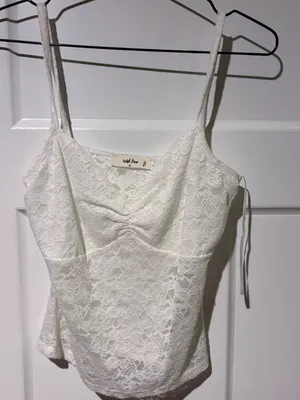 Lace V-Neck Camisole Tank Top - White thumbnail 2