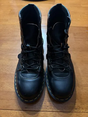 Women’s Dr Martens Smooth Leather Kamin Archive Lace Up Ankle Boot Discontinued thumbnail 3