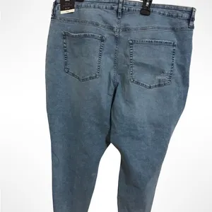M16 NWT Ava & Viv Classic Blue Denim Jeans thumbnail 4