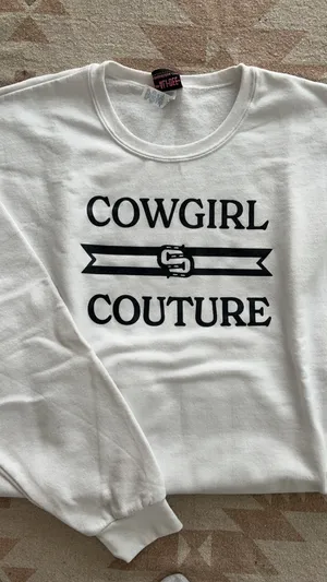 Western Cowgirl Pullover Sweatshirt White Size XL thumbnail 3