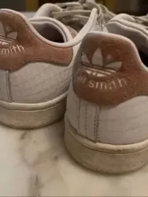 adidas Women's White Stan Smith Sneakers thumbnail 8