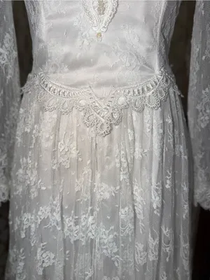 Fabulous Vintage 90s Jessica McClintock Handkerchief Hem Lace Wedding Dress thumbnail 5