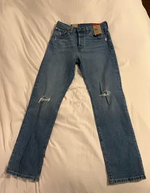 501 Jeans thumbnail 1