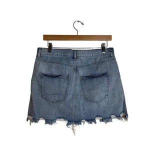 Express Women's Straight Mini Mid Rise Distressed Denim Skirt Blue Size 6 thumbnail 2