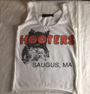 B37 #14 Hooters Girl Worn Tank and New Shorts from Saugus MA Size XS/XS-A thumbnail 3