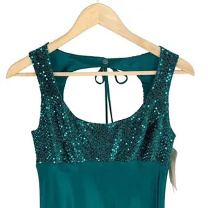Steppin Out Vintage Women’s Junior Sequin Cutout Back Mini Dress Green Size 9/10 thumbnail 2