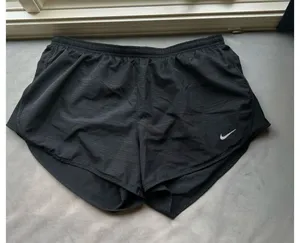 nike shorts thumbnail 1