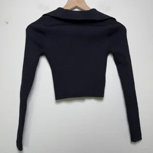Babaton Women Sculpt Knit Polo Long Sleeve‎ Top XS Black Ribbed V-Neck Crop thumbnail 7
