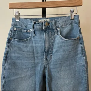 Madewell The Perfect Vintage Jeans Ellicott Wash Tapered‎ Denim Raw Hem Size 24 thumbnail 4