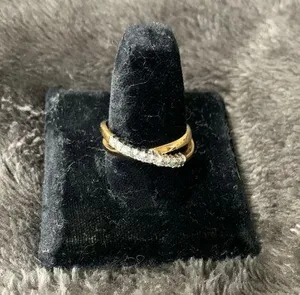Vintage 18k GF Ring with CZ Stones Size 8.5 thumbnail 1