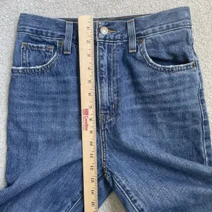 Levi's High Waisted Straight Denim Jeans Distressed Blue Women's Size 25 thumbnail 10