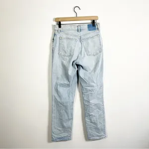 Abercrombie and Fitch 90’s Straight Low Rise Light Wash Blue Jeans 27/4 Regular thumbnail 4