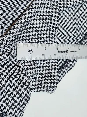 TCEC Black and White Houndstooth High Waist Shorts Size Medium thumbnail 7
