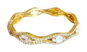 Bangle thumbnail 1